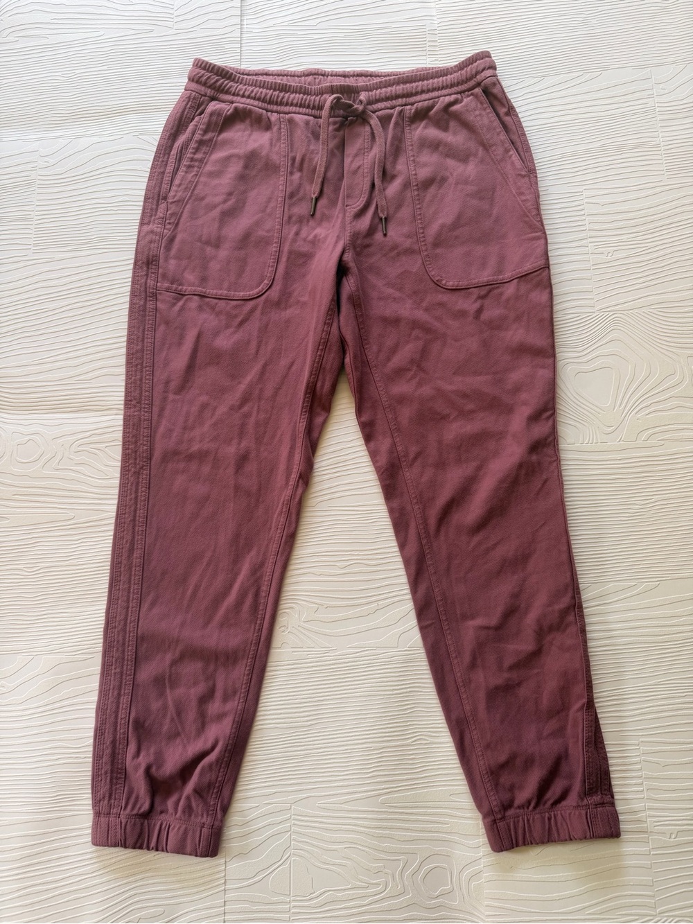 Athleta Drawstring Jogger Pants in Dusty Mauve